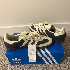 Adidas Sambas Sneakers